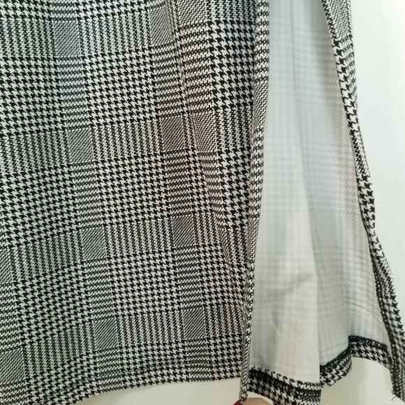 NWT's Terra & Sky Women's Maxi BLACK/WHITE PLAID HOUNDSTOOTH Side Slits Size 4X - Picture 3 of 7